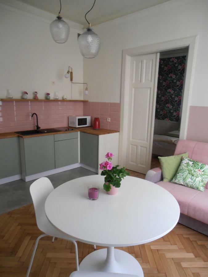 Apartamenty Rudi Krakow Ngoại thất bức ảnh