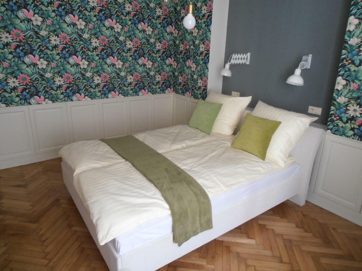 Apartamenty Rudi Krakow Ngoại thất bức ảnh